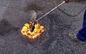 Erlestoke flat roofing repairs